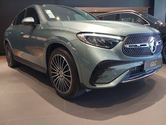 MERCEDES-BENZ GLC 300 2.0 MHEV AMG LINE COUPÉ 4MATIC 9G-TRONIC